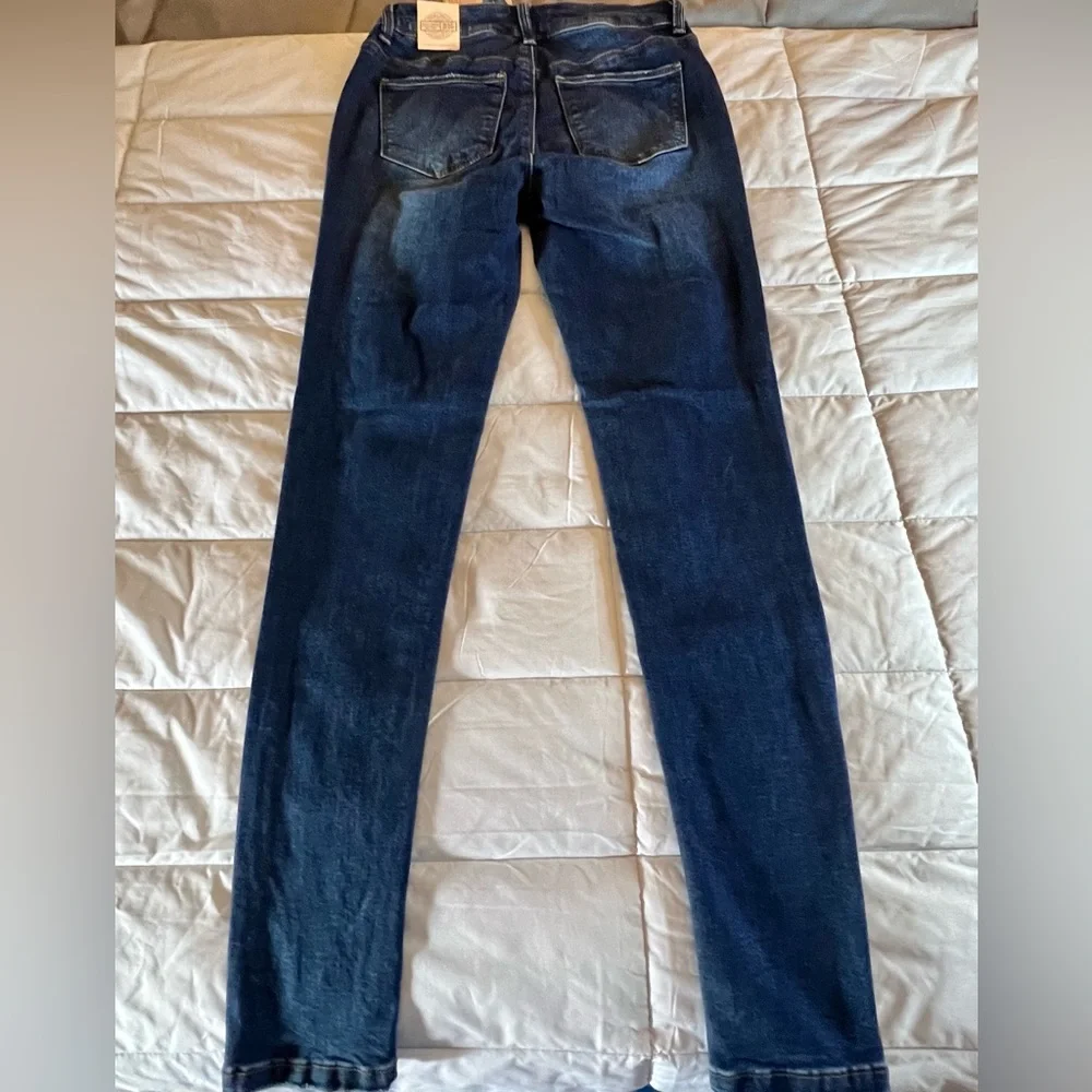 NWT Wax Jeans High waist skinny. Blue jeans junior size 3. Very stretchy. - Picture 4 of 8